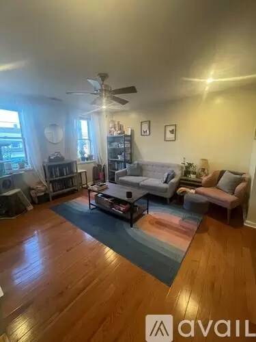 Main picture of 828 Tasker St