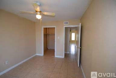 Main picture of 2725 Waldron Rd