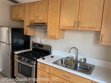Main picture of 6627 1/2 Amherst St