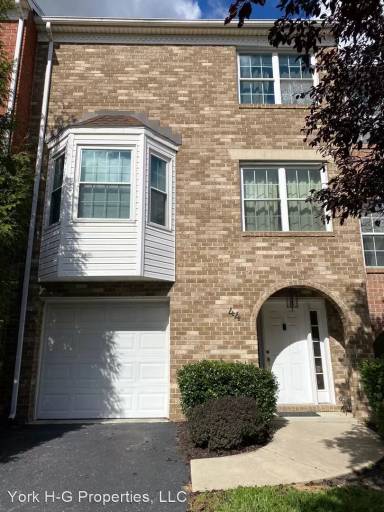 Main picture of 44 Jayme Dr