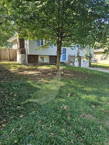 Main picture of 3005 SW 4th St