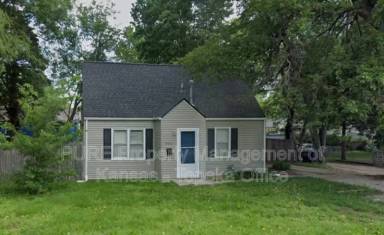 Main picture of 2912 SW 17th St