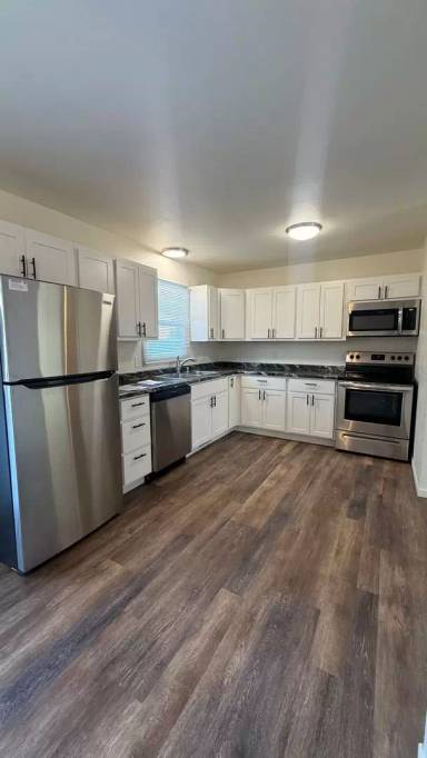 Main picture of 1298 Sunfield St