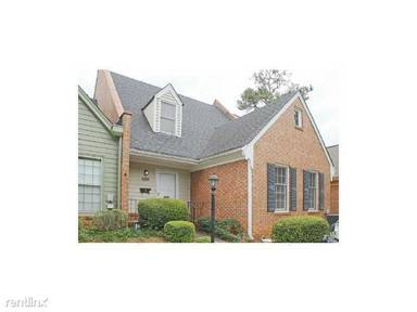 Main picture of 218 Forkner Dr