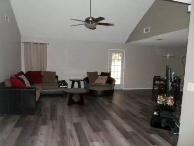 Main picture of 2414 Fernando Ct