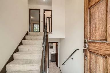 Main picture of 4111 SW Garden Home Rd