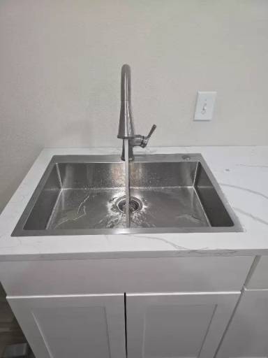 Main picture of 4728 Crenshaw Ave
