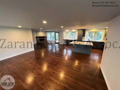 Main picture of 1350 S 250th St