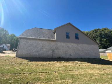 Main picture of 110 Anna Ln