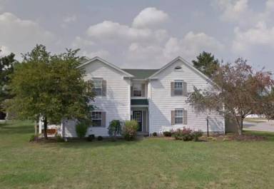 Main picture of 7464 Huntington Dr