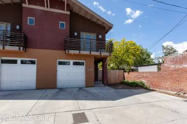 Main picture of 247 W Pueblo St