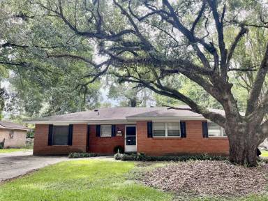 Main picture of 9724 Judi Ave