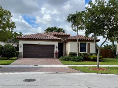 Main picture of 15170 SW 119th Way