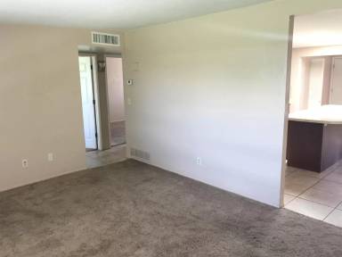 Main picture of 4016 S Evergreen Ave