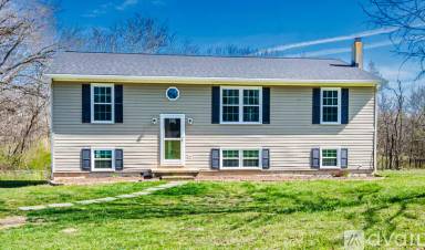 Main picture of 193 Chimney Dr