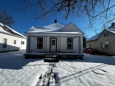 Main picture of 1220 S 5th St