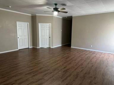 Main picture of 466 McPhail St