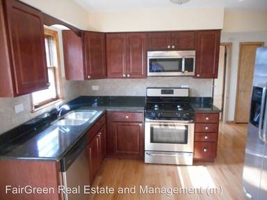 Main picture of 5742 W Lawrence Ave