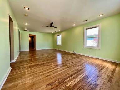 Main picture of 808 Kent St