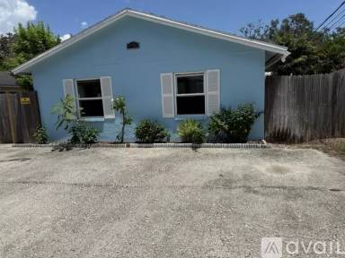 Main picture of 1731 S Washington Ave