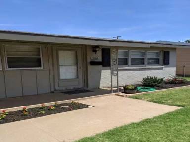 Main picture of 5304 39th St
