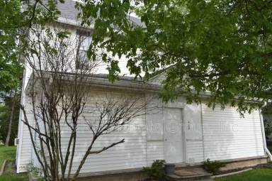 Main picture of 908 S 8th St