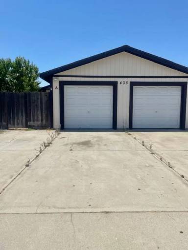 Main picture of 435 Ripona Ave
