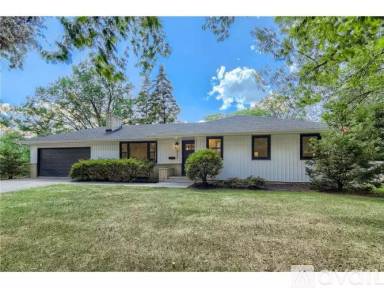 Main picture of 6232 Parnell Ave