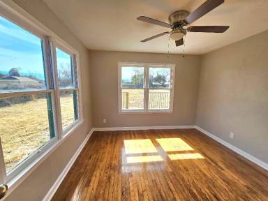 Main picture of 513 Oakdale Dr