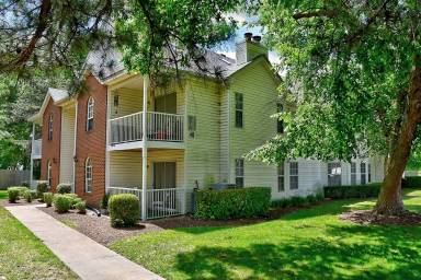 Main picture of 1311 Ivywood Rd