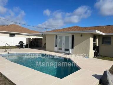 Main picture of 2250 Sandlewood Dr