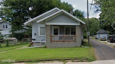 Main picture of 1311 N Broadway St