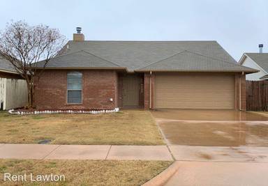 Main picture of 4410 SW Mesquite Dr
