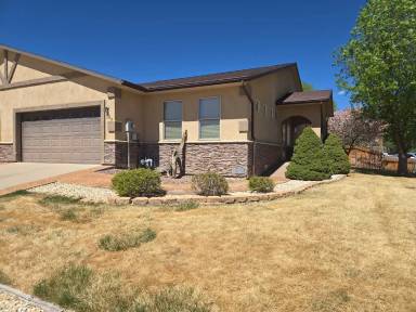 Main picture of 729 Skyview Ct