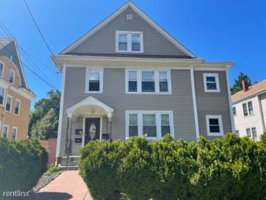 Main picture of 122 Wentworth Ave