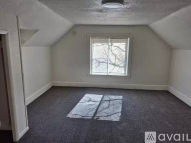 Main picture of 314 3rd Ave N