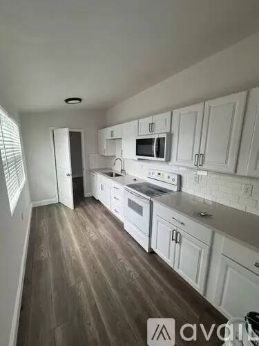 Main picture of 2140 22nd Ave N