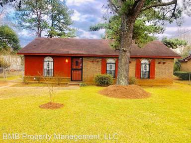 Main picture of 127 Briarbrook Dr