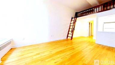 Main picture of 1 Astor Place