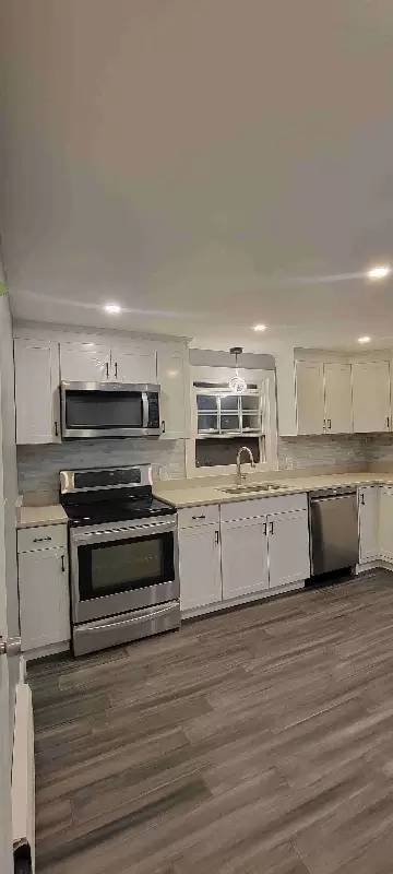 Main picture of 461 Merrimack St