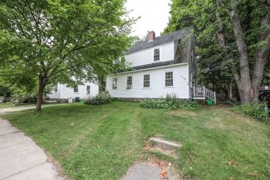 Main picture of 127-129 Concord Way