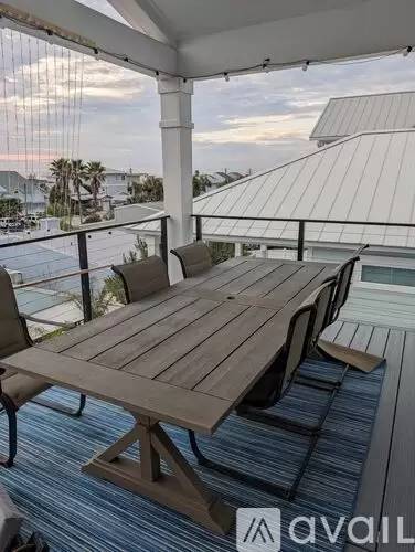 Main picture of 548 Sea Island Dr
