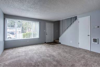Main picture of 1022 NE 181st Ave