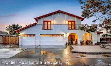 Main picture of 312 W Cielo Ave