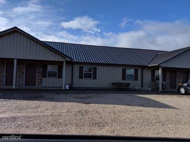 Main picture of 256 E Outer Rd