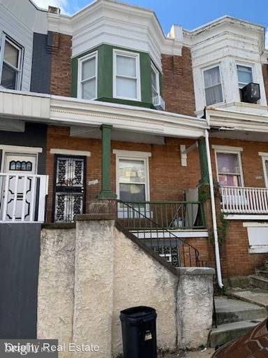 Main picture of 5528 Jane St