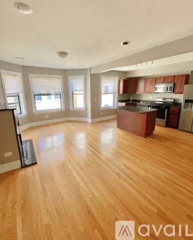 Main picture of 6612 S Kenwood Ave