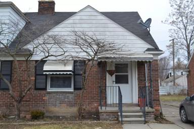 Main picture of 17179 Ontario St