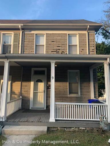 Main picture of 9 E Broad St