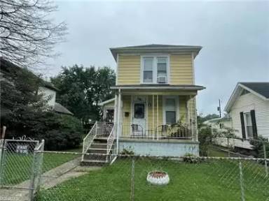 Main picture of 1119 Moxahala Ave